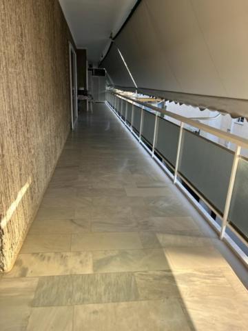 Spacious And Sunny Appartment In Cholargos Афины Экстерьер фото